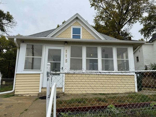 115 13th Street, Sioux City, IA 51103