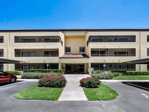 13612 S VILLAGE DRIVE, Unit 5307, TAMPA, FL 33618