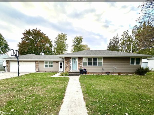 409 East Lane, Jewell, IA 50130