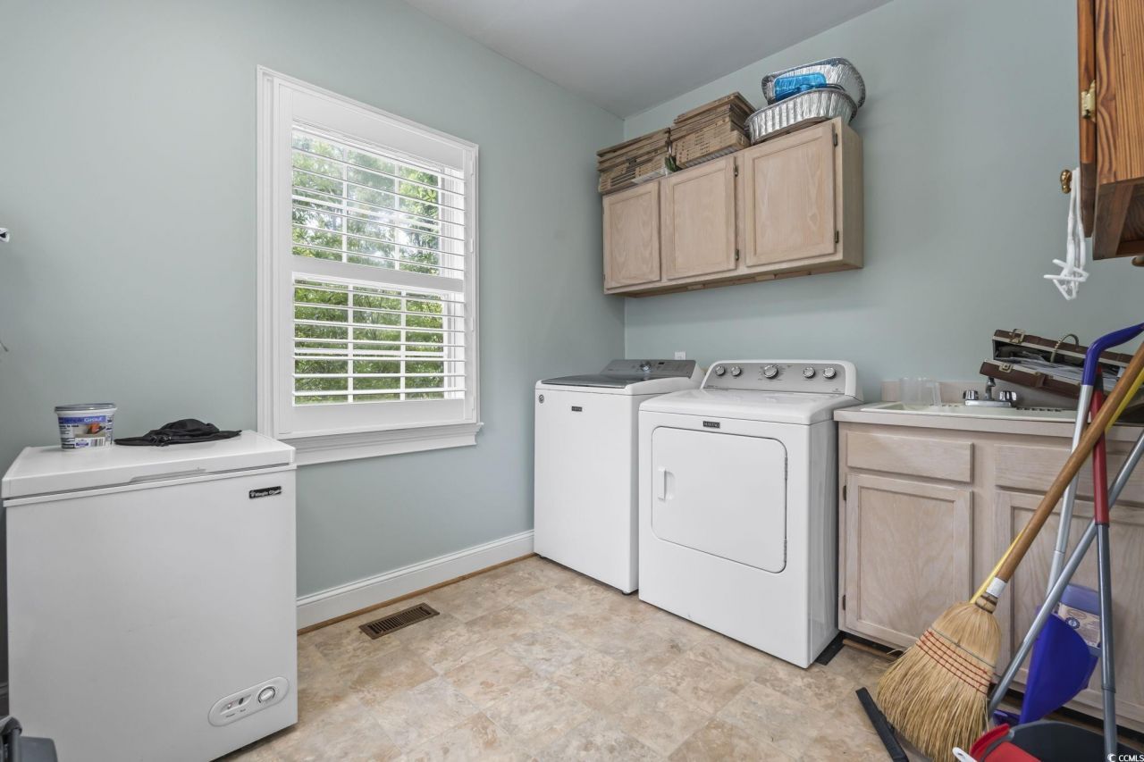 4691 Mill Pond Ct. Photo 33