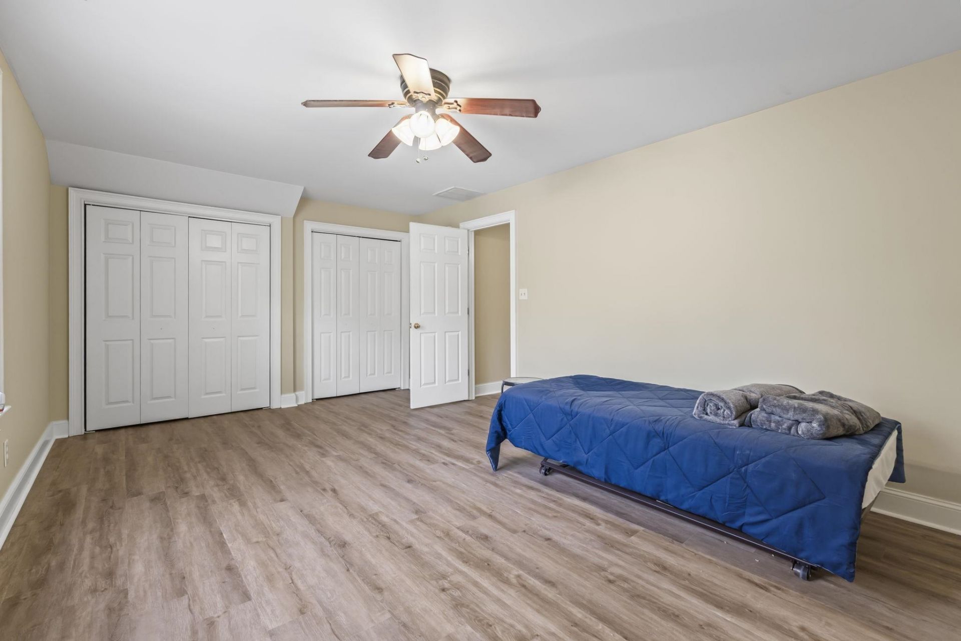 4691 Mill Pond Ct. Photo 38