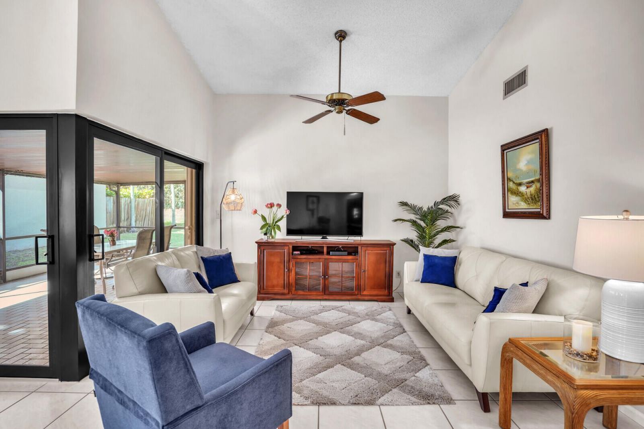 1550 NW 22nd Avenue, Delray Beach, FL 33445 Photo