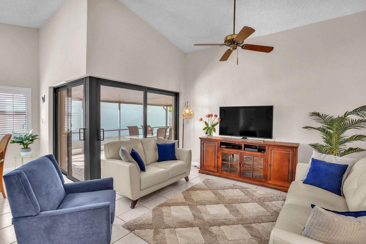 1550 NW 22nd Avenue, Delray Beach, FL 33445 Photo