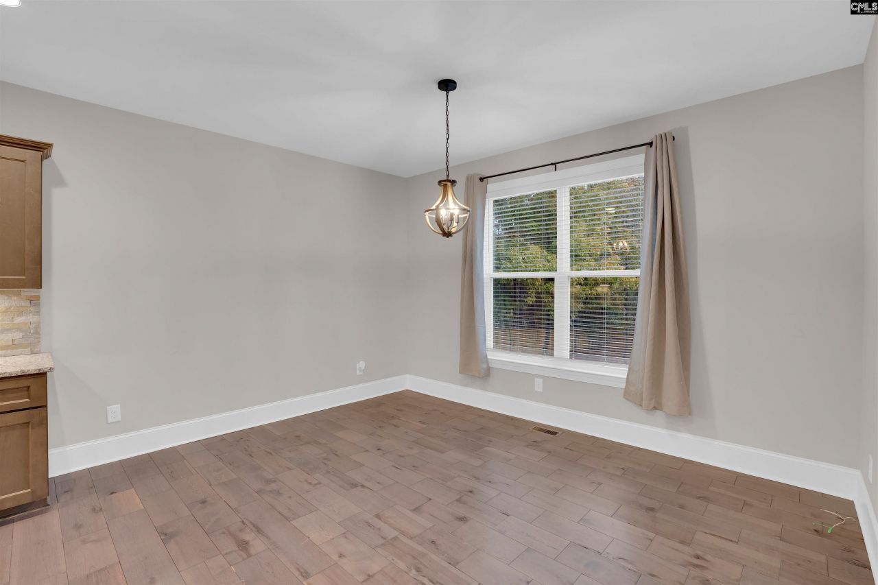 870 Shore Road Photo 12