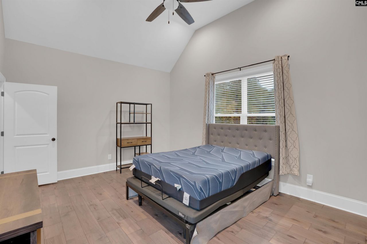 870 Shore Road Photo 20