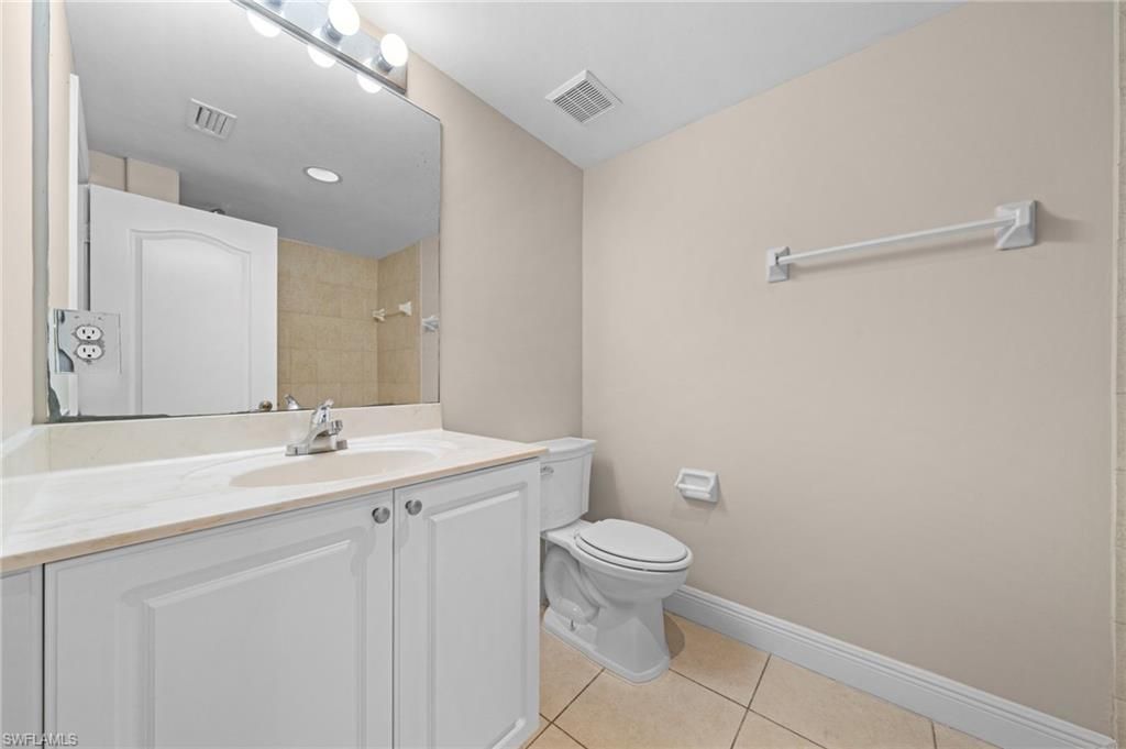 4172 Castilla Cir, Unit 206, Fort Myers, FL 33916 Photo