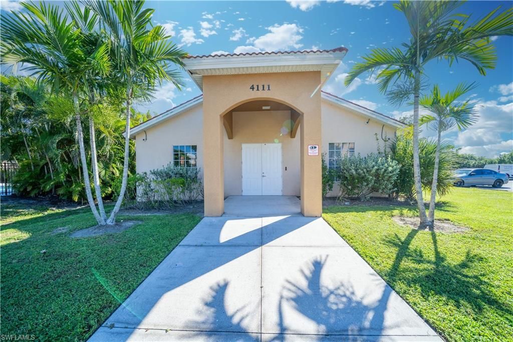 4172 Castilla Cir, Unit 206, Fort Myers, FL 33916 Photo