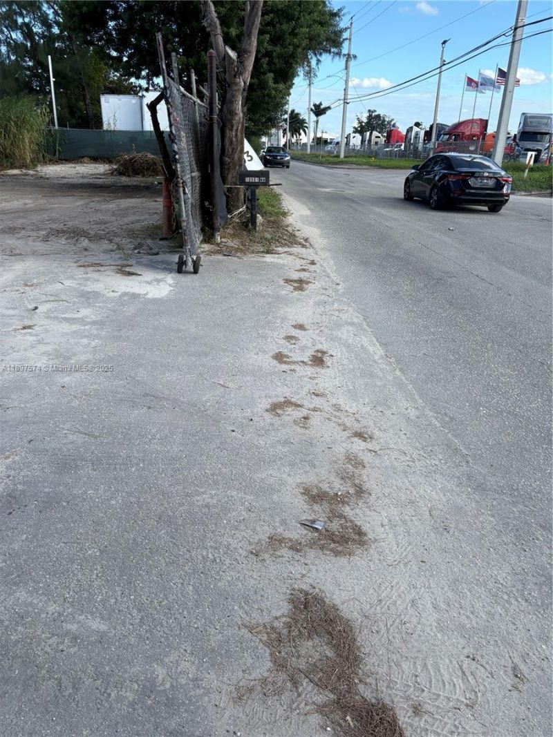 Nw South River Dr, Medley, FL 33178 Photo