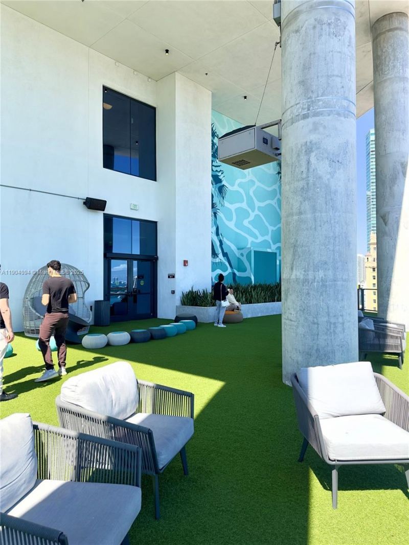 398 NE 5th Street, Unit 2114, Miami, FL 33132 Photo