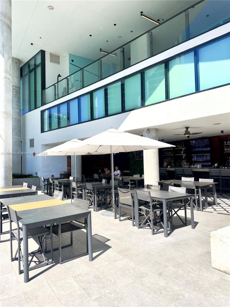 398 NE 5th Street, Unit 2114, Miami, FL 33132 Photo