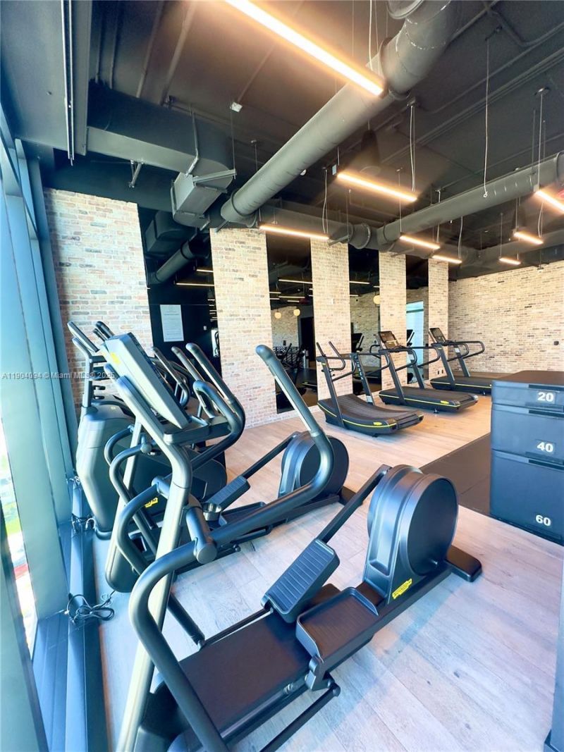 398 NE 5th Street, Unit 2114, Miami, FL 33132 Photo