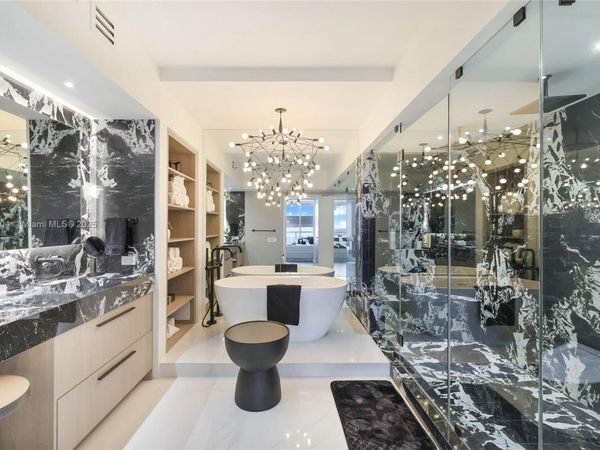 450 Alton Rd, Unit 2603, Miami Beach, FL 33139