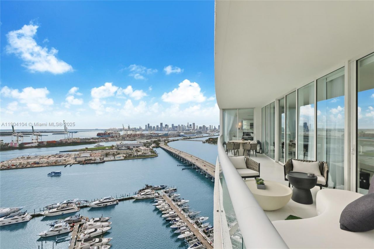 450 Alton Rd, Unit 2603, Miami Beach, FL 33139 Photo