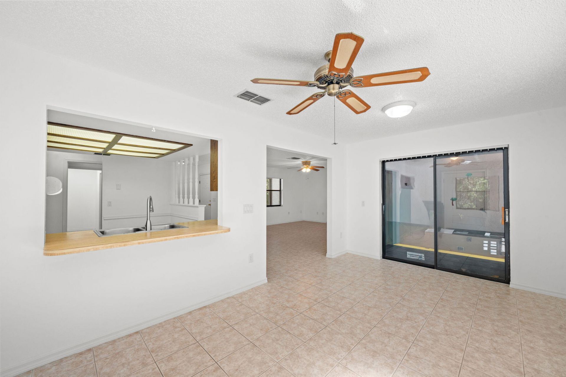 7418 N Firwood Circle, Citrus Springs, FL 34433 Photo