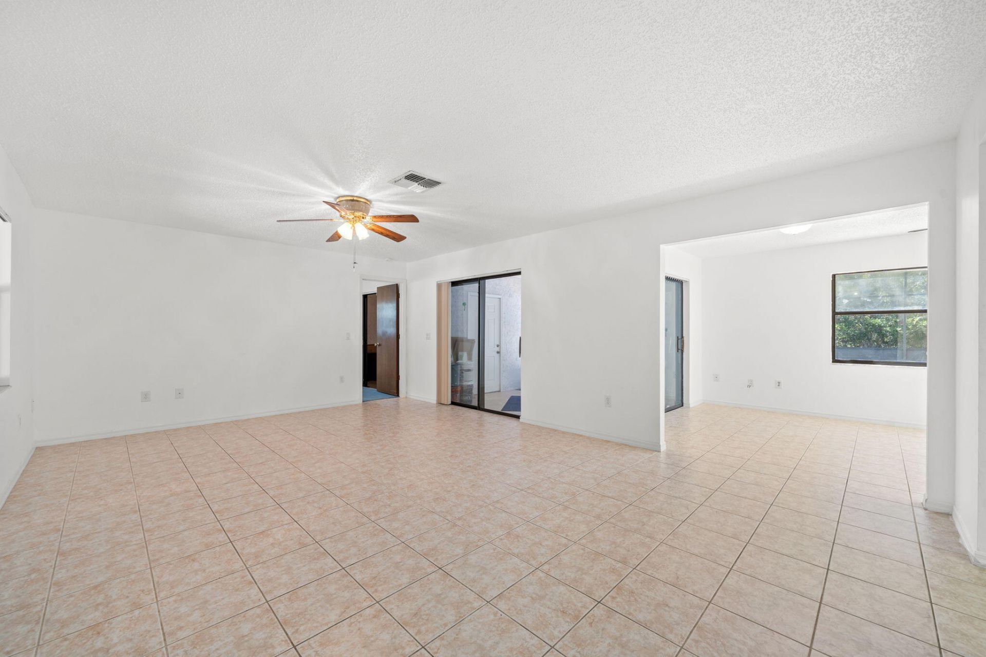 7418 N Firwood Circle, Citrus Springs, FL 34433 Photo