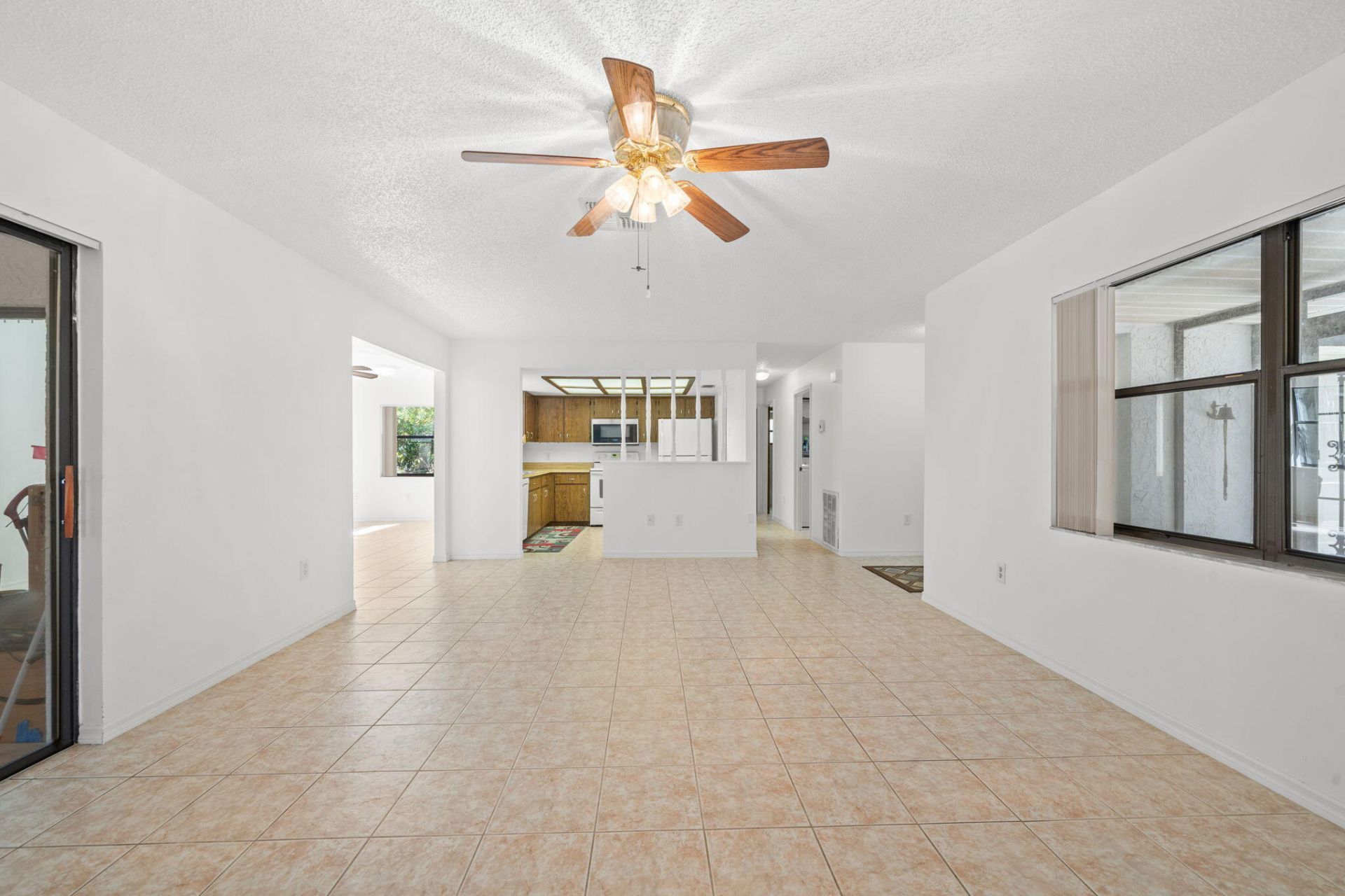 7418 N Firwood Circle, Citrus Springs, FL 34433 Photo