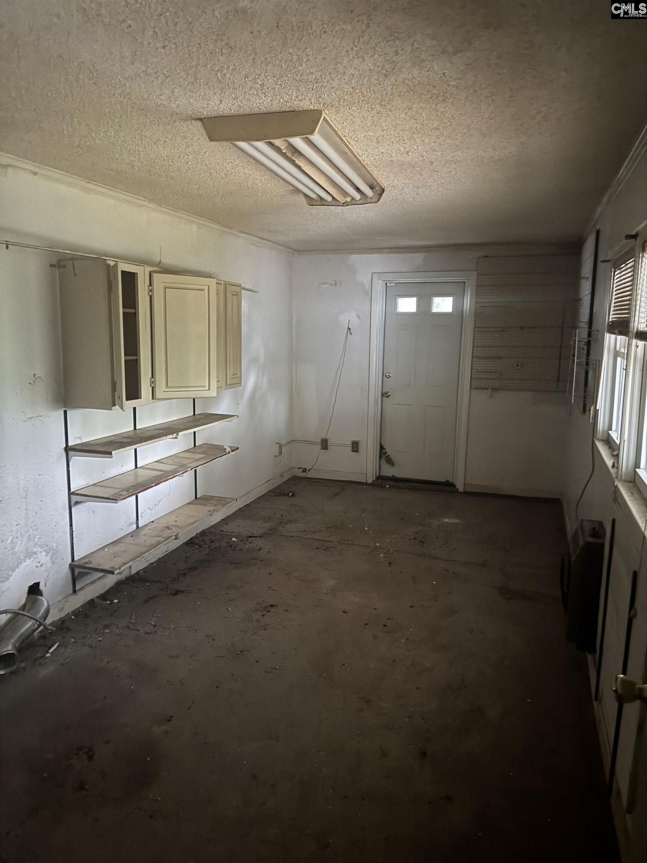 3610 Valley Road Photo 8