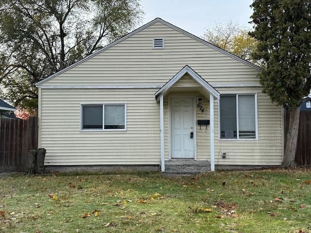 624 E Rockwell Ave, Spokane, WA 99207 Main Photo
