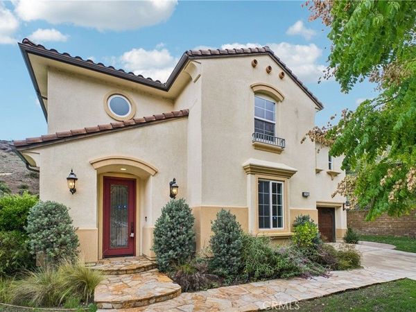 1908 Hazel Nut Court, Agoura Hills, CA 91301