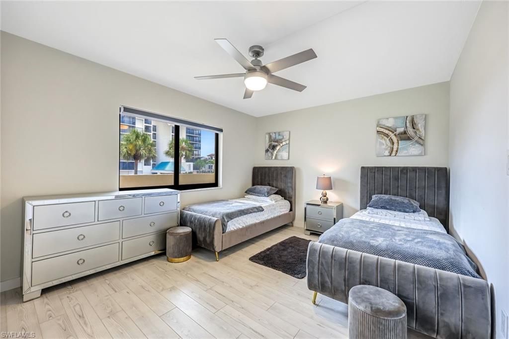 10475 Gulf Shore Dr, Unit 112, Naples, FL 34108 Photo