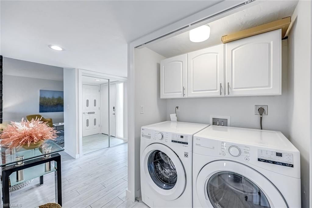 10475 Gulf Shore Dr, Unit 112, Naples, FL 34108 Photo