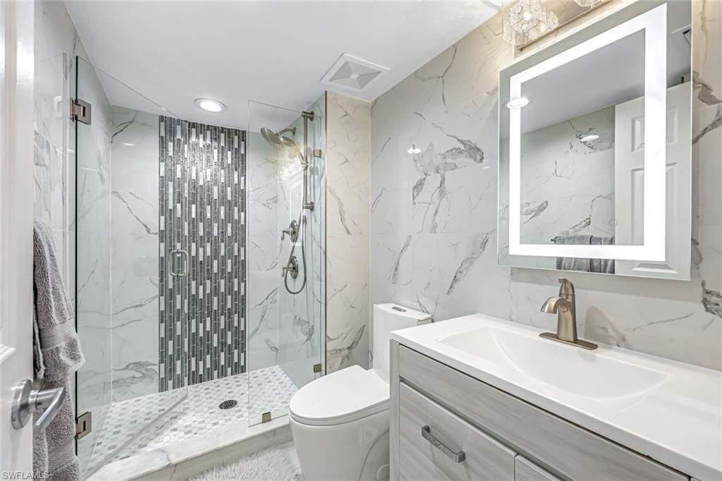 10475 Gulf Shore Dr, Unit 112, Naples, FL 34108 Photo
