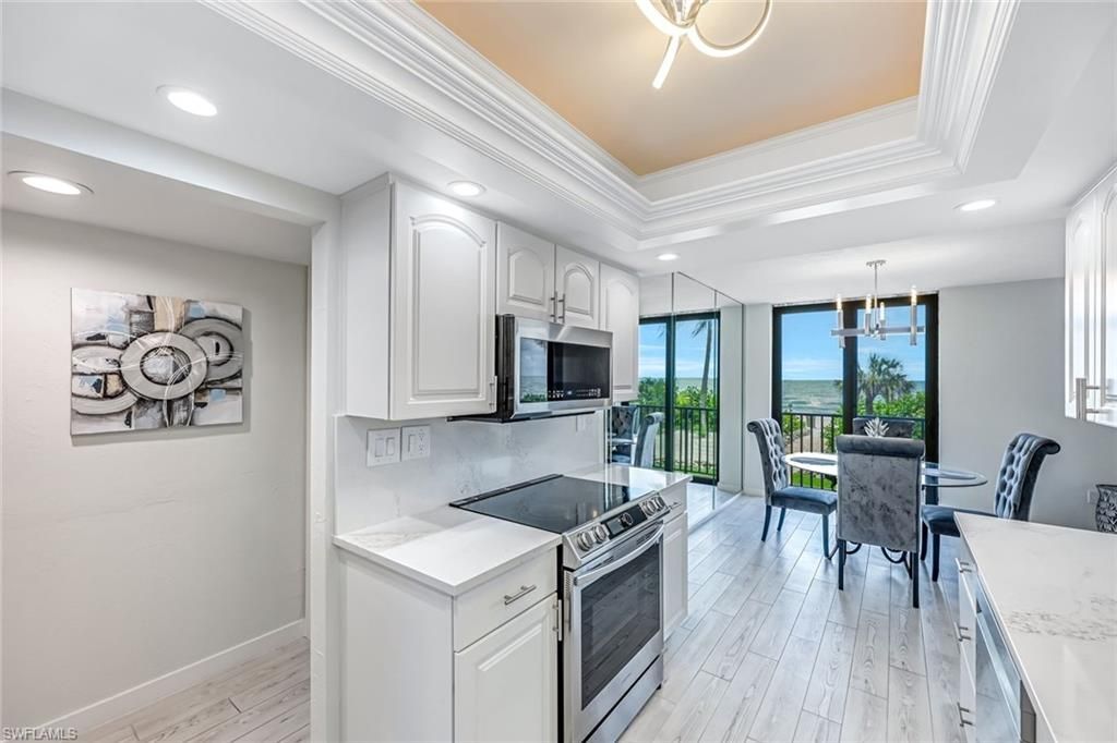 10475 Gulf Shore Dr, Unit 112, Naples, FL 34108 Photo