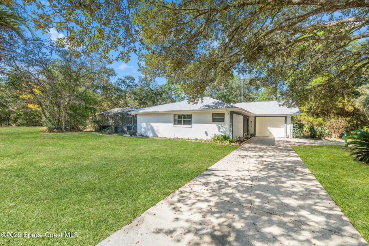7418 N Firwood Circle, Citrus Springs, FL 34433 Photo