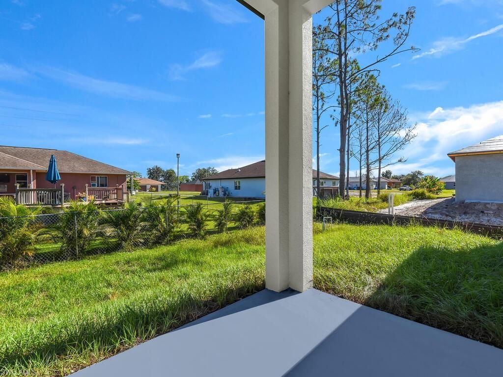 4450/4452 24th St Sw, Lehigh Acres, FL 33973 Photo