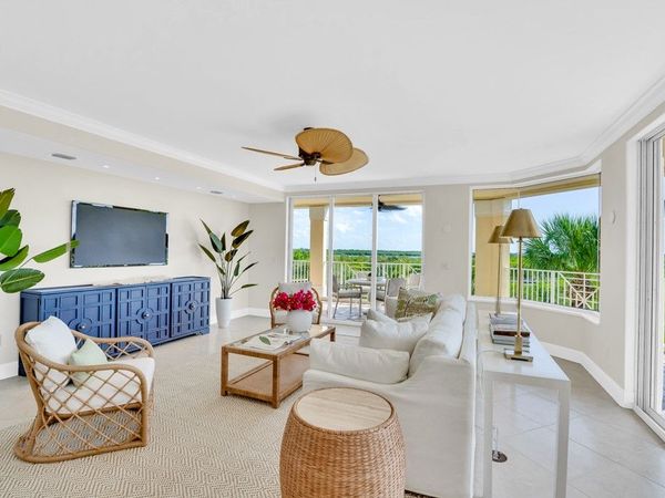 5055 N Harbor Drive, Unit 302, Vero Beach, FL 32967