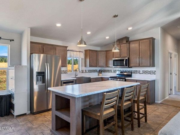 53 COUNTY ROAD 2092, Alpine, AZ 85920