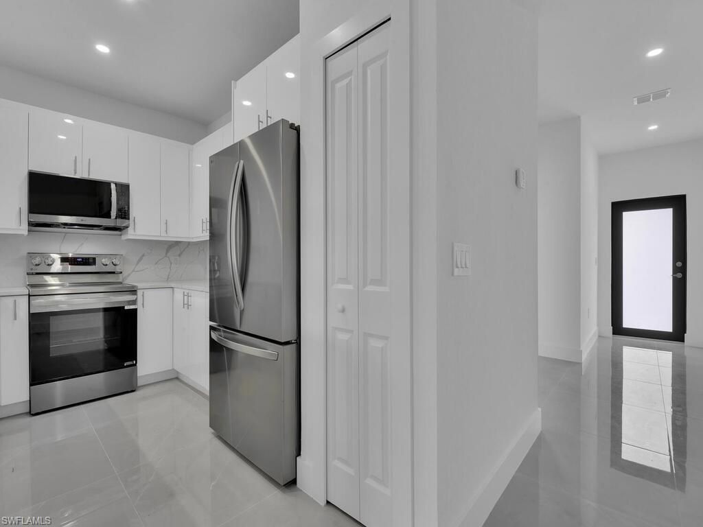 4709/4711 21st St Sw, Lehigh Acres, FL 33973 Photo