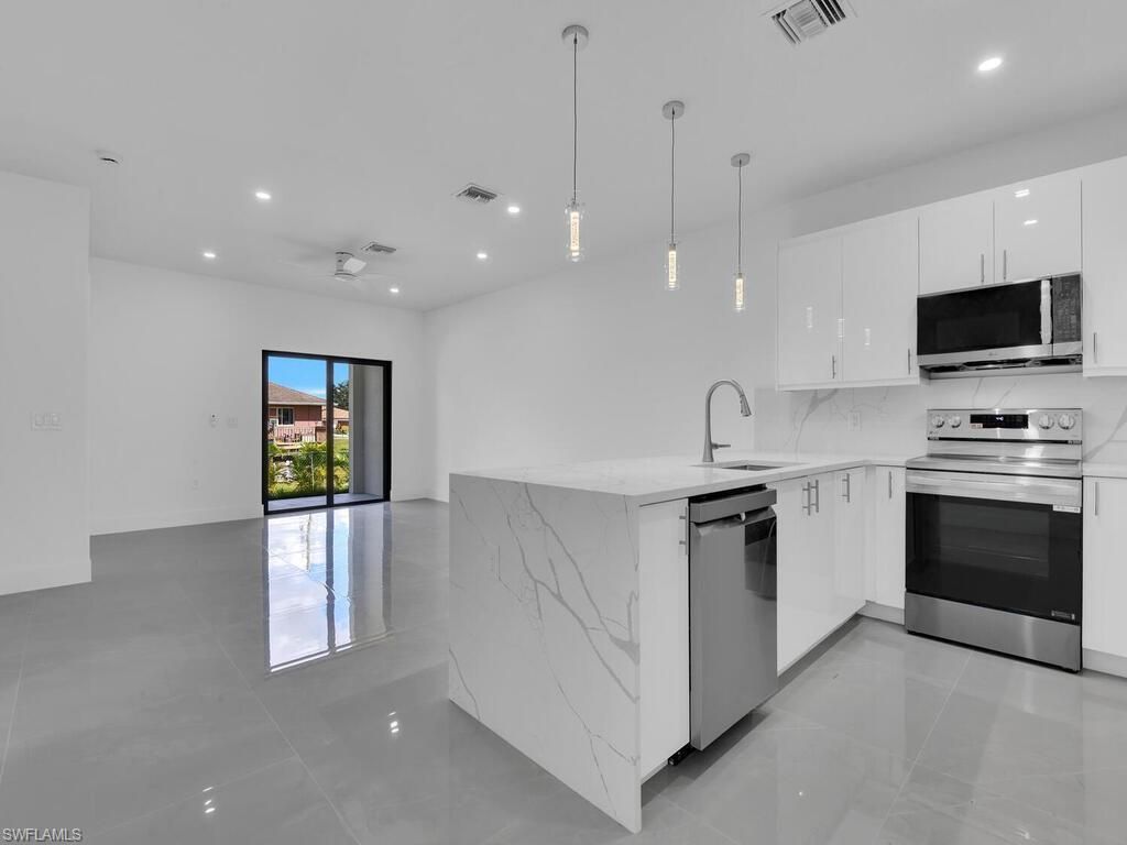 4709/4711 21st St Sw, Lehigh Acres, FL 33973 Photo