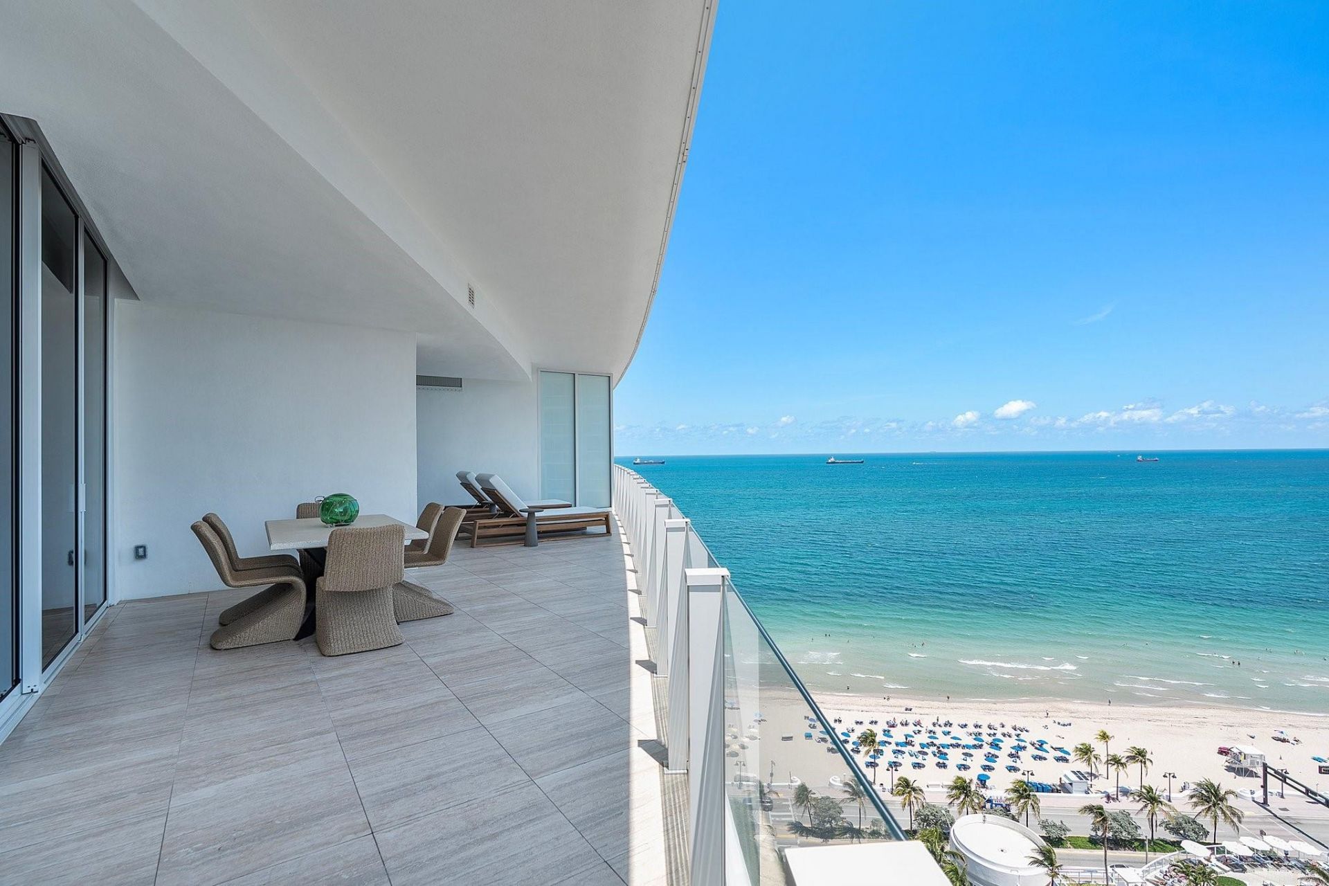 525 N Fort Lauderdale Beach Boulevard, Unit 1801, Fort Lauderdale, FL 33304 Photo
