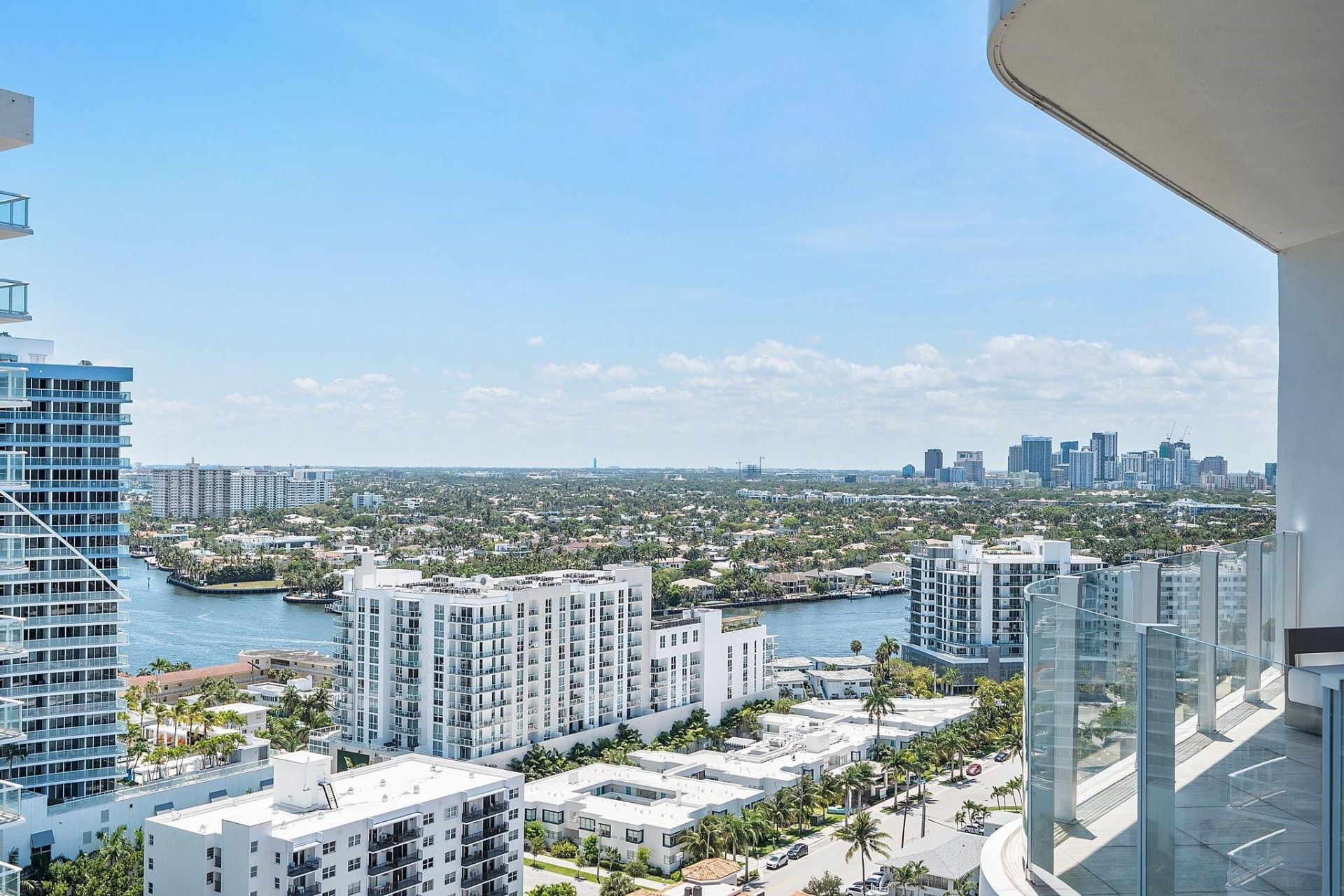 525 N Fort Lauderdale Beach Boulevard, Unit 1801, Fort Lauderdale, FL 33304 Photo