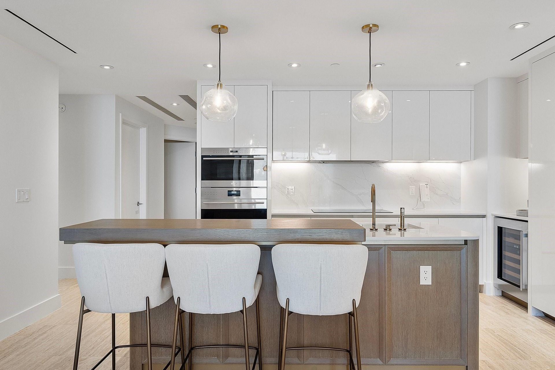 525 N Fort Lauderdale Beach Boulevard, Unit 1801, Fort Lauderdale, FL 33304 Photo