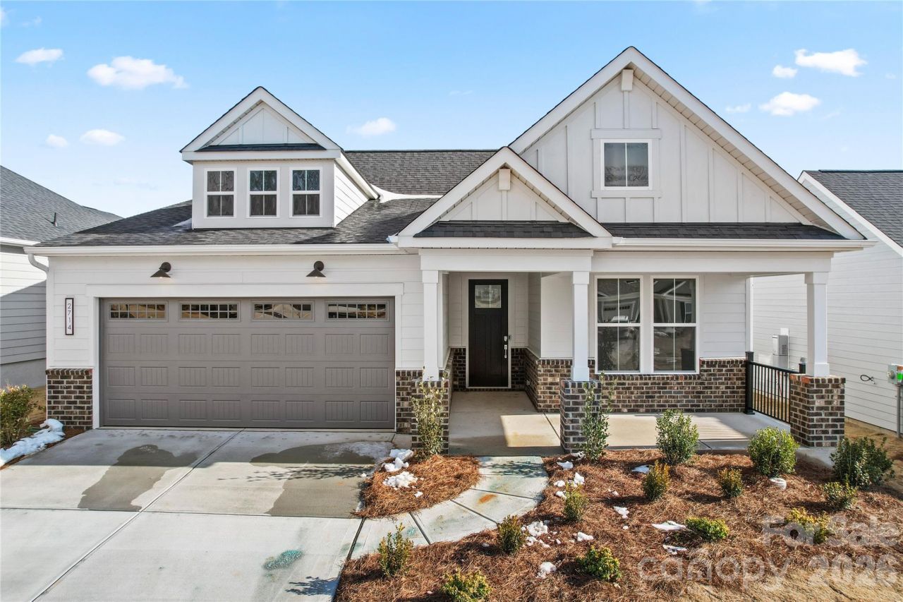 2714 Peak Court, Belmont, NC 28012 Main Photo
