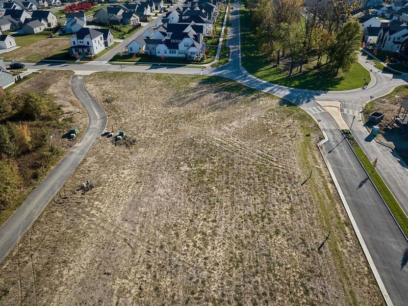 5301 Maple Drive , Lewis Center, OH 43035 Photo 3