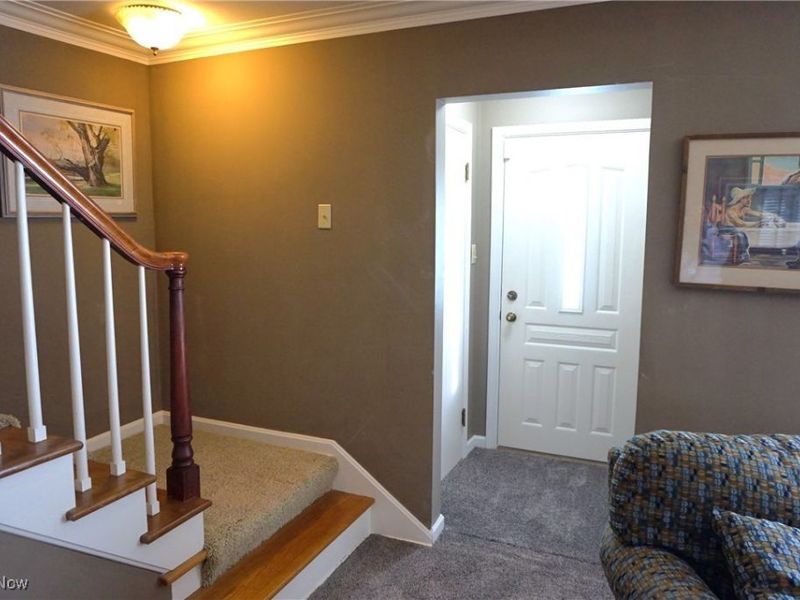 3114 W Edgerton Road, Silver Lake, OH 44224 Photo 3