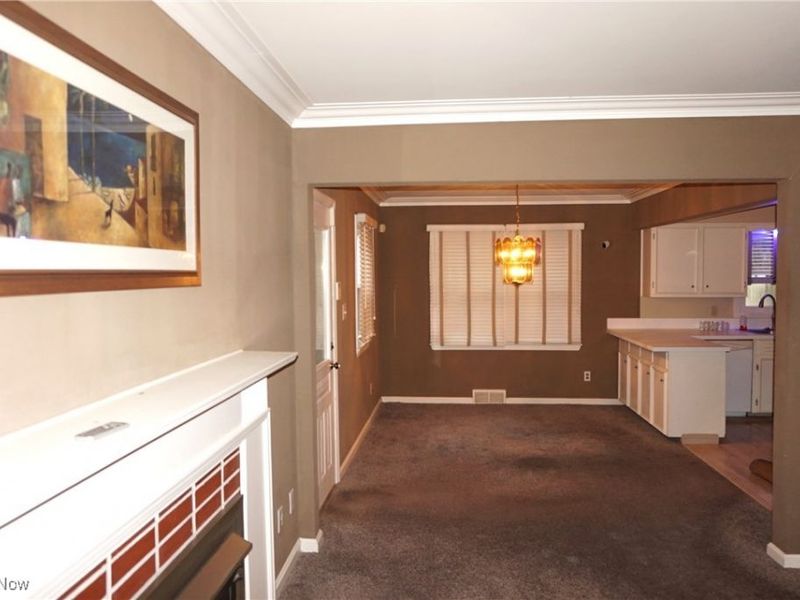 3114 W Edgerton Road, Silver Lake, OH 44224 Photo 5