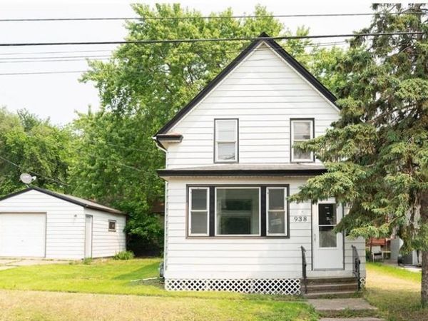 938 Cypress Street, Saint Paul, MN 55106