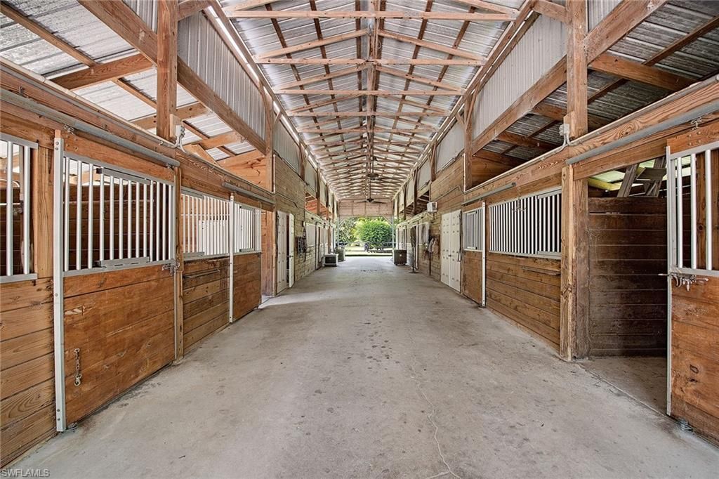 6920 Daniels Rd, Naples, FL 34109 Photo