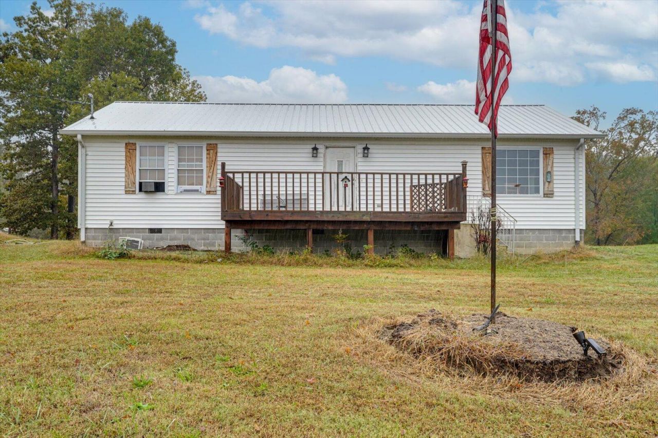 5219 Apison Road, Cohutta, GA 30710 Main Photo