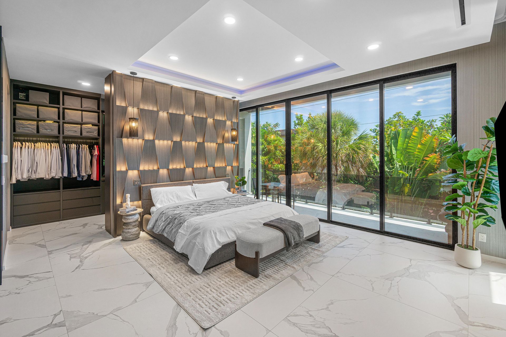 245 NE 6th Court, Boca Raton, FL 33432 Photo