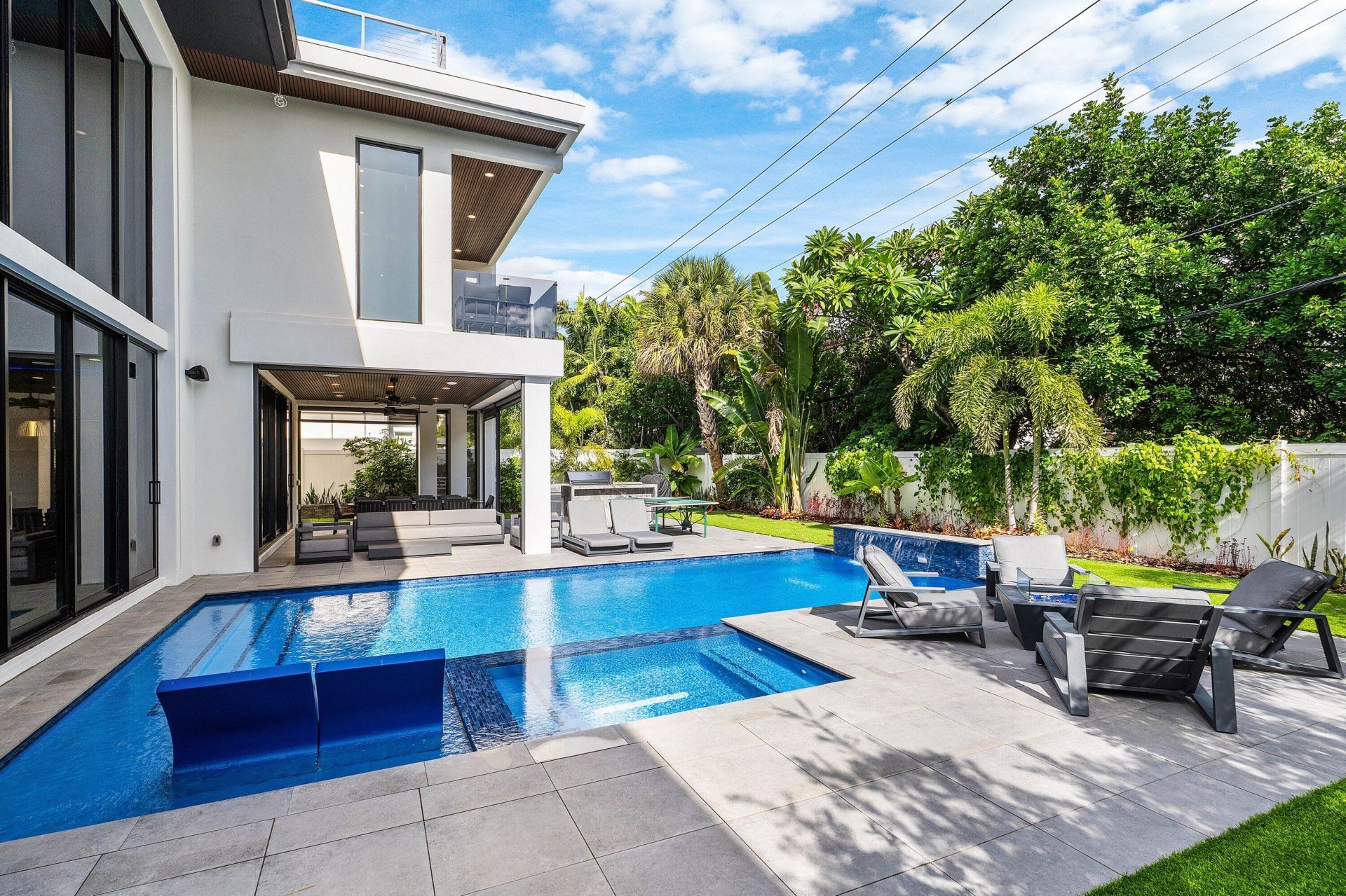 245 NE 6th Court, Boca Raton, FL 33432 Photo