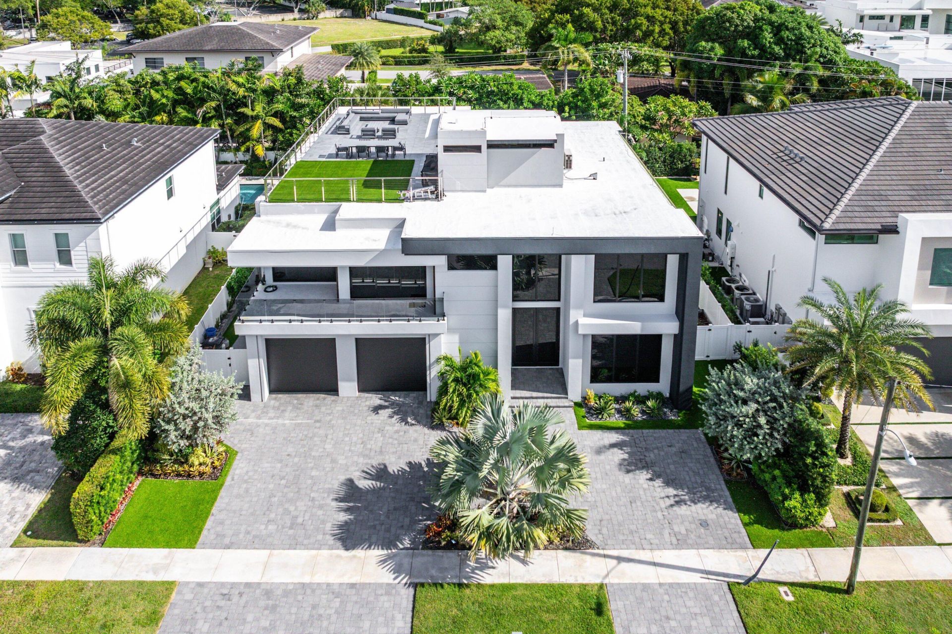 245 NE 6th Court, Boca Raton, FL 33432 Photo