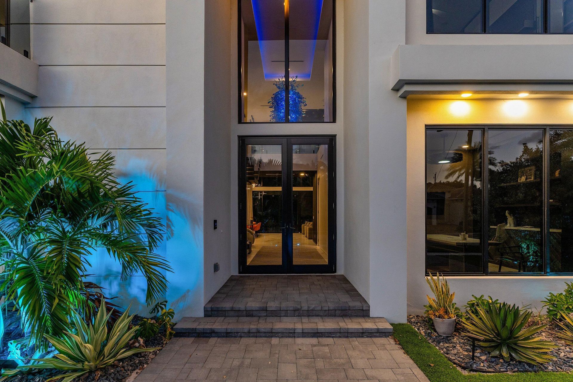 245 NE 6th Court, Boca Raton, FL 33432 Photo