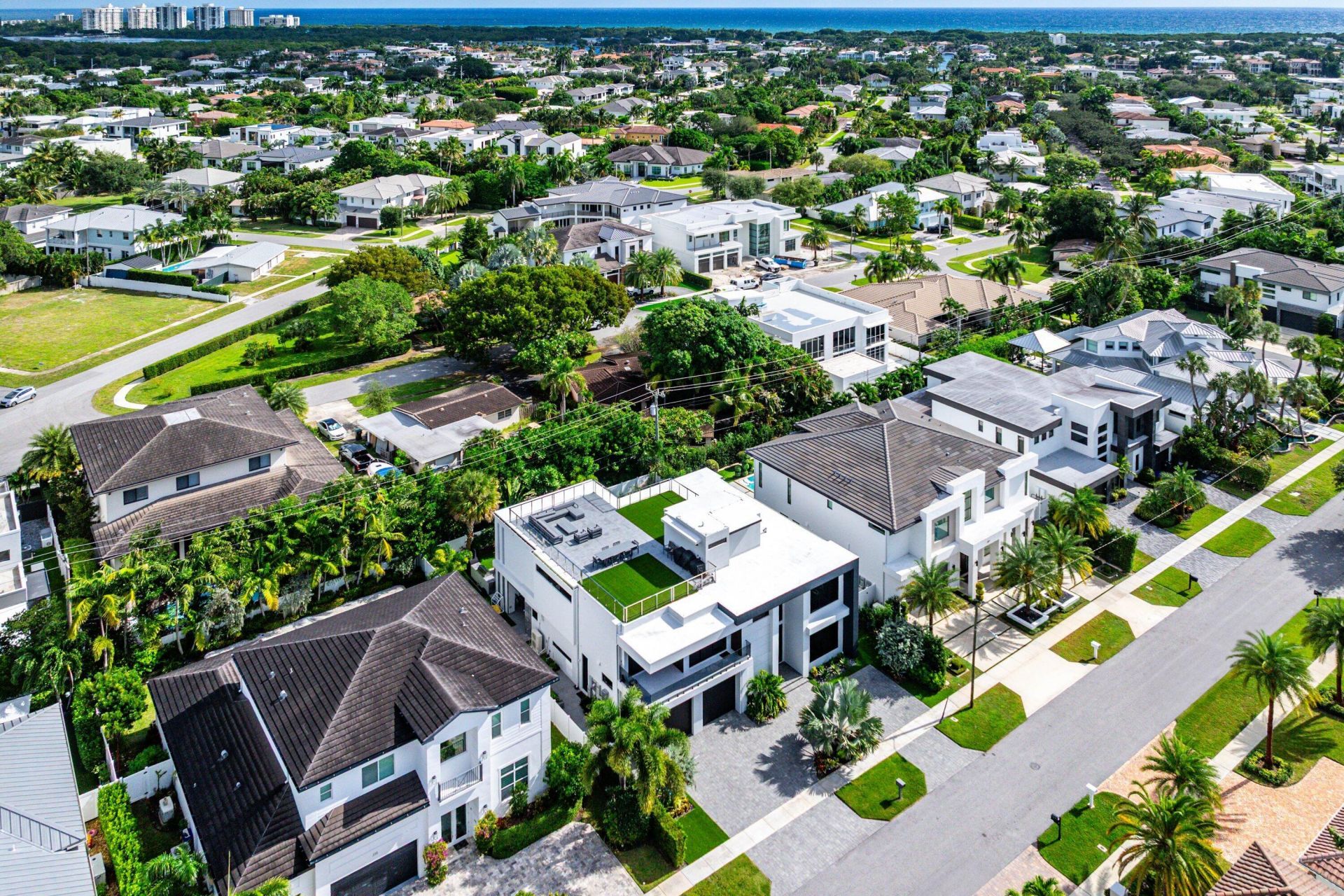 245 NE 6th Court, Boca Raton, FL 33432 Photo