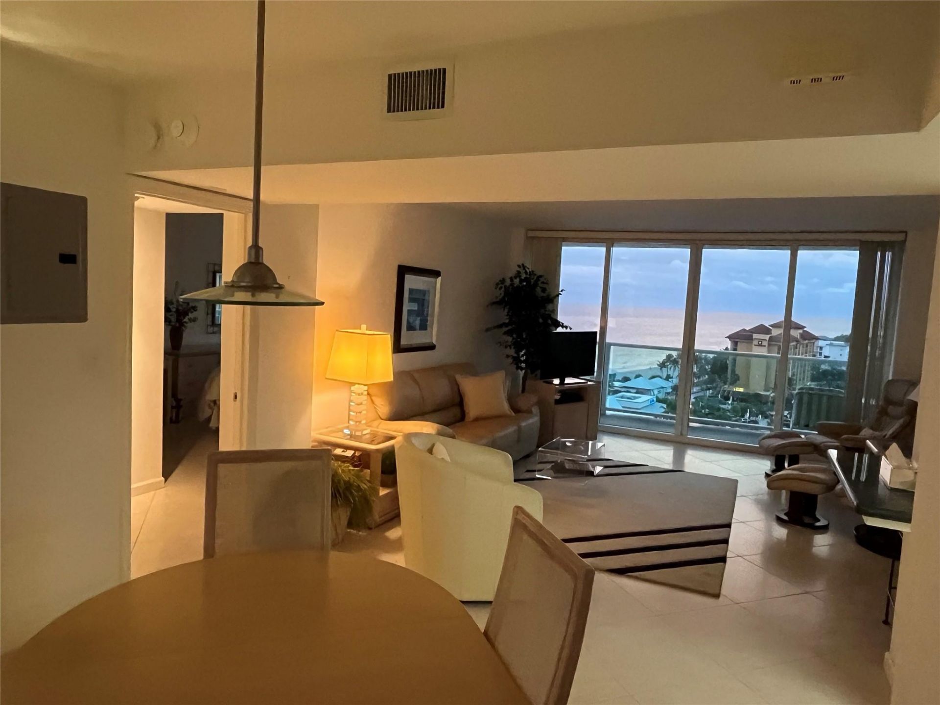 333 NE 21st Avenue, Unit 1522, Deerfield Beach, FL 33441 Photo