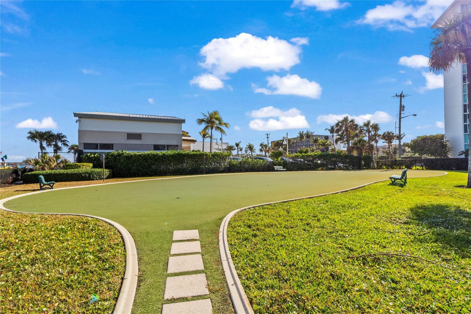 333 NE 21st Avenue, Unit 1522, Deerfield Beach, FL 33441 Photo